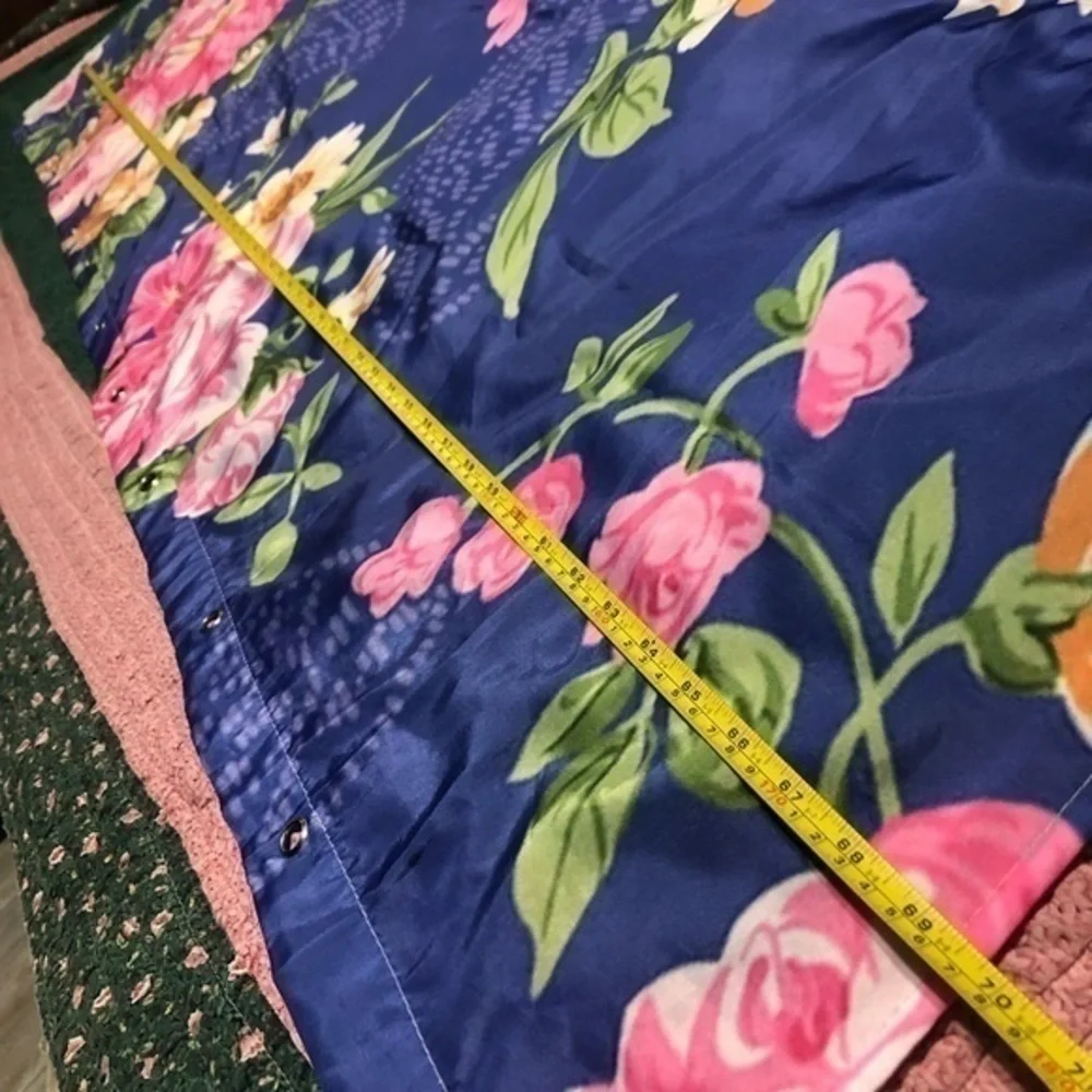 BLUE FLORAL SHOWER CURTAIN WITH PINK FLOWERS